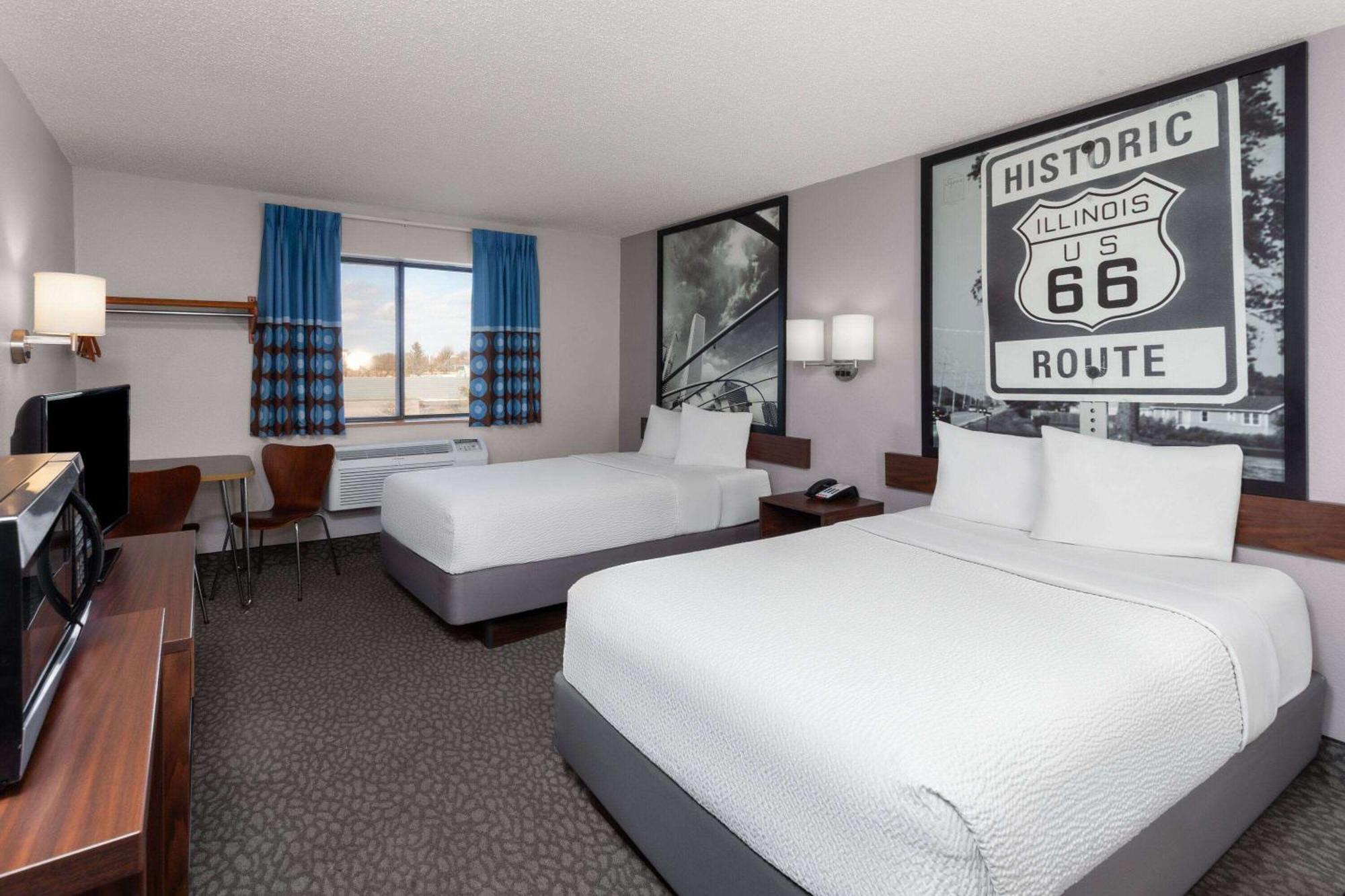 Super 8 By Wyndham Romeoville Bolingbrook Εξωτερικό φωτογραφία